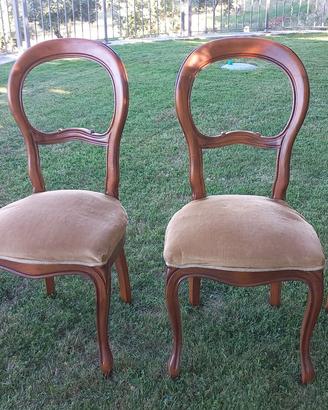 4 Sedie Classiche in Legno Imbottite