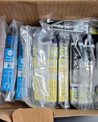 12 Cartucce compatibili nuove  imballate XL 29