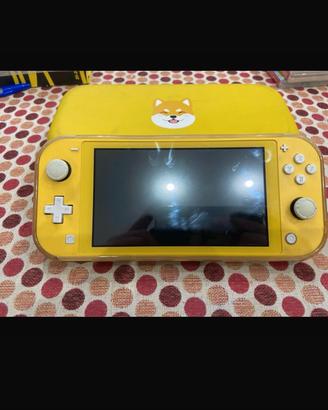 Nintendo Switch Lite Gialla seminuova