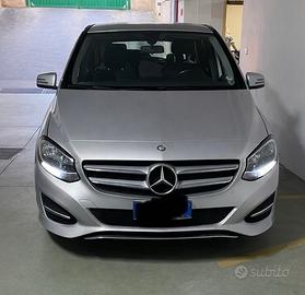 Mercedes-Benz Classe B B 180 d Automatic Sport