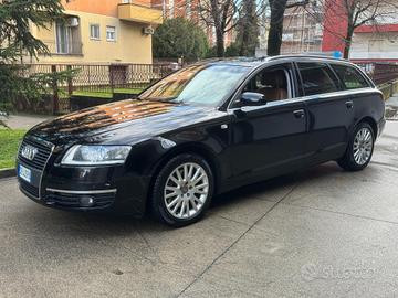 Audi A6 Avant 3.0 V6 tdi quattro 233cv tiptronic