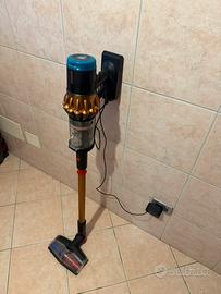 Aspirapolvere dyson v16