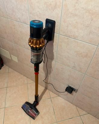 Aspirapolvere dyson v16