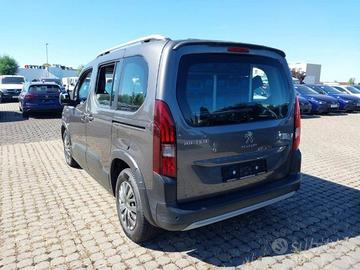 PEUGEOT Rifter BlueHDi 100 S&S Allure
