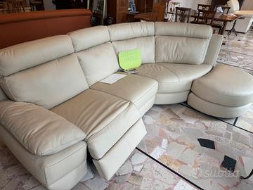 Divano in pelle a batteria