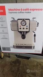 macchina caffe espresso con braccio