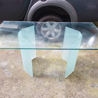 Tavolo in vetro