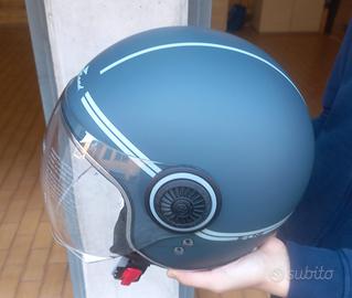 Casco Scotland con visiera