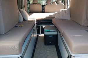 Allestimento camperizzazione furgone Opel Vivaro