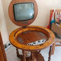 televisore mappamondo 