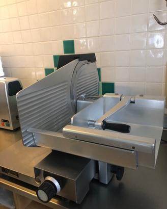 Affettatrice Professionale Italiana Macchi