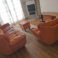 Divano, poltrona e pouf anni 70 in pelle Nabuk