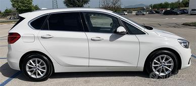 BMW 216d Active Tourer 2017 cambio automatico