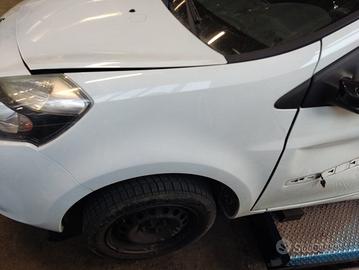 Parafango sinistro RENAULT CLIO del 2011