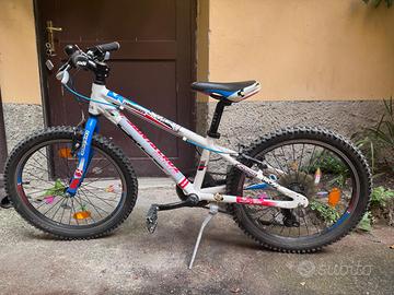 mtb bimbo cube acid 200 20"