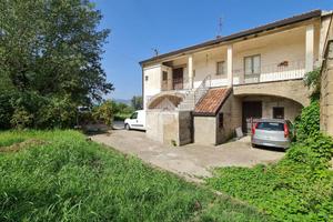 CASA INDIPENDENTE A SANT'AGATA DE' GOTI