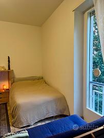 Ampia stanza con due posti letto, centro storico