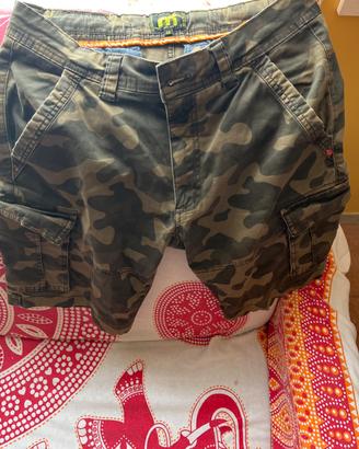 Bermuda mimetici uomo taglia 46