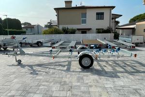 Rimorchio porta barca o gommone 1300Kg complessivi