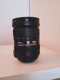 Nikon AF-S Nikkor 18/200mm + 4 filtri da 72mm