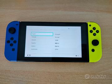 Nintwndo Switch con accessori - LEGGI DESCRIZIONE 