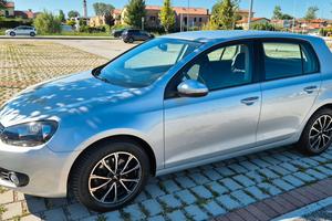Volkswagen Golf VI TDI - Confortline