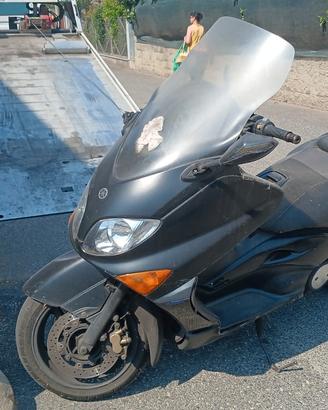 Yamaha T-Max 500 2001