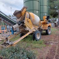 Betoniera autocaricante Comet Opera