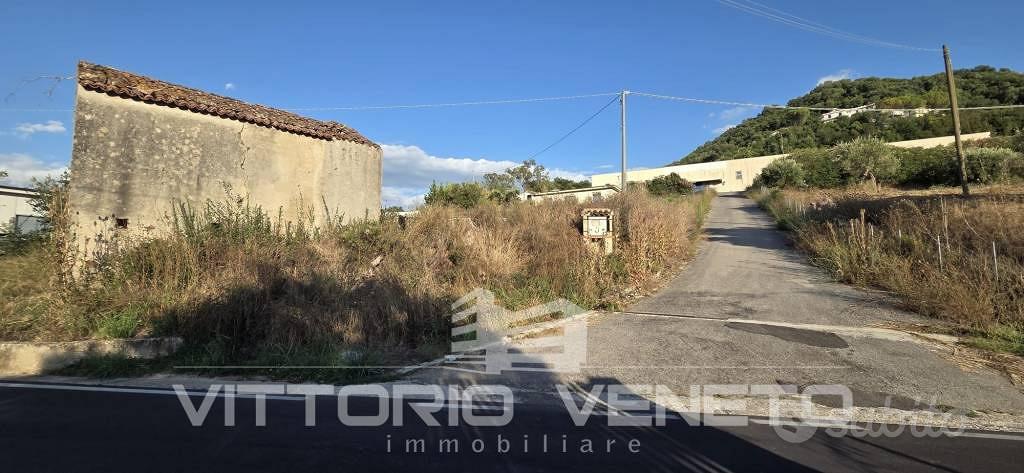 Terreno di 1953 m² a Laureana Cilento - Vista 5