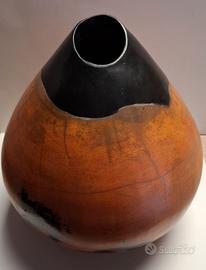 ANTICO VASO A BOCCA NERA