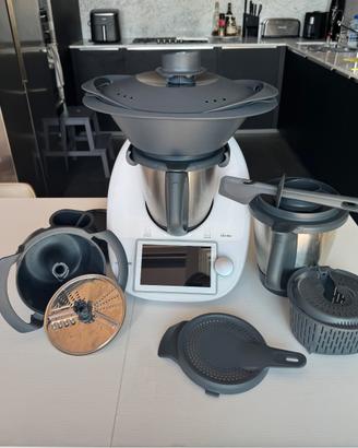 Robot da cucina vorwerk BIMBY TM6.