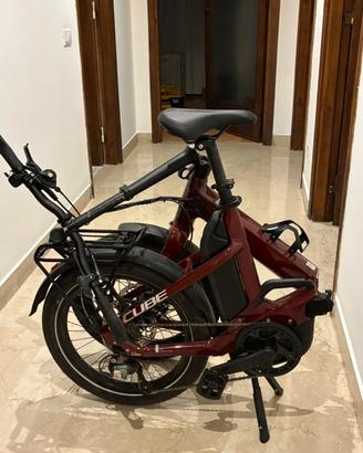 Bicicletta elettrica pieghevole