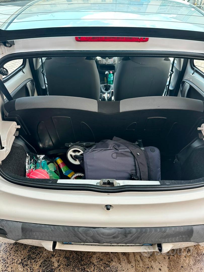 Citroen C1 2010 photo 3