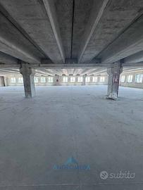 Immobile di 12000 m² con più di 5 locali a Caserta