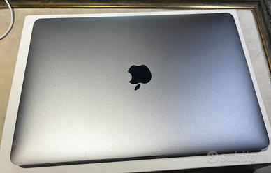 Macbook pro 2020 13,3 pollici