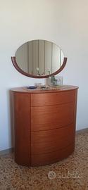 Cassettone con specchio