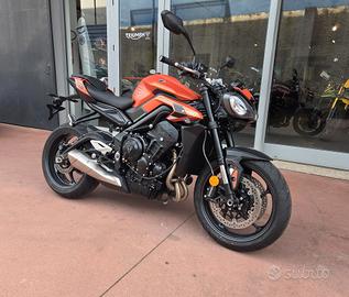 Triumph Street Triple R