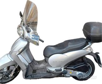 Scarabeo 250 ie