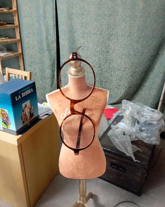 Porta occhiali e appendiabiti 