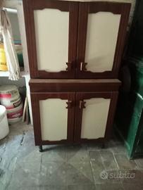 Mobiletto da cucina