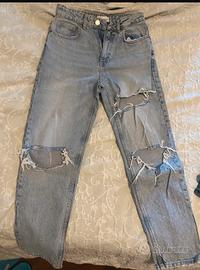 Jeans zara con strappo