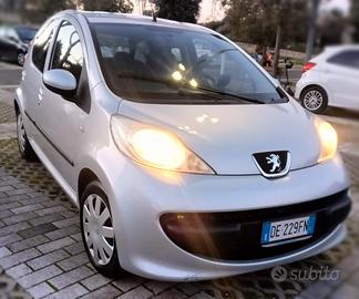 PEUGEOT 107 1.0 5porte