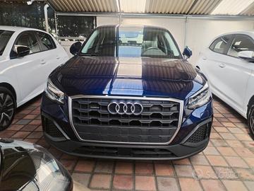 Audi Q2 35 TDI quattro S tronic Identity Black
