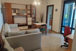 Appartamento 2 vani arredato + box via Redi, Bari
