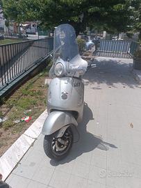 Vespa 200 l  granturismo  iscritta Asi