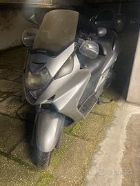 Honda silver wing 400