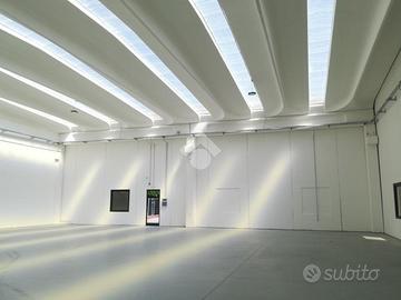 CAPANNONE A GHISALBA