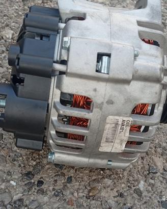 🔧 Alternatore Auto – Perfetto e Pronto da Montare!