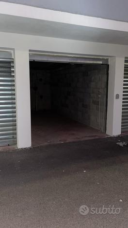 Box auto ad AGROPOLI