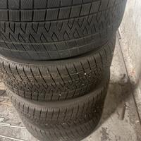 Treno gomme bmw quattro stagioni